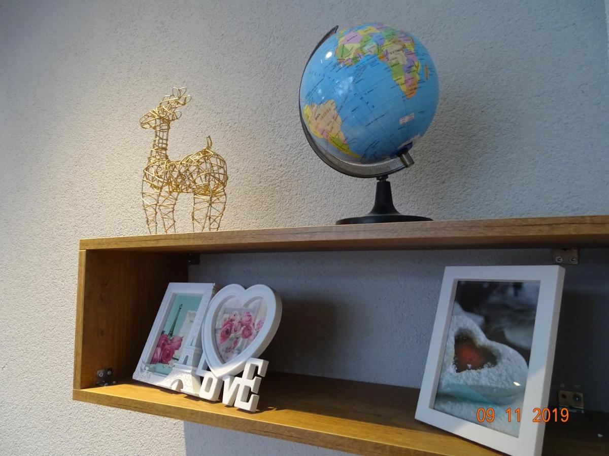 Ora-Prn,Cosy Apartment In The City Center Pristina Buitenkant foto